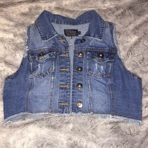 Jean Vest